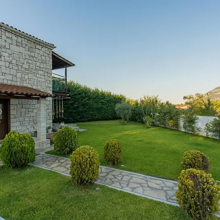 Crown Aphrodite With Private Pool *