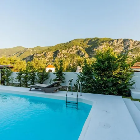 Crown Aphrodite With Private Pool * Kamena Vourla