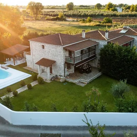 Crown Aphrodite With Private Pool Villa