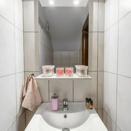 Crown Aphrodite With Private Pool *